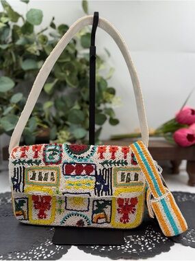 New Release Beaded Summer Bag w/ Matching Charm Coastal Lobster NWT